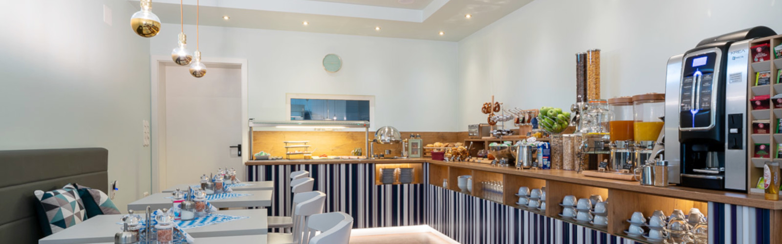 tolles, preiswertes Frühstück im Hotel Das Schreder in München